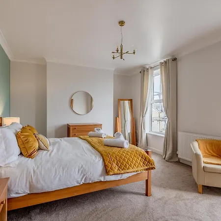 Rosemill - Large Pet Friendly With Off Road Parking Semesterbostad Whitby