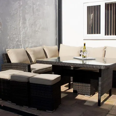 Rosemill - Large Pet Friendly With Off Road Parking Feriehus *