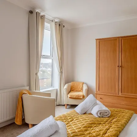 Feriehus Rosemill - Large Pet Friendly With Off Road Parking Whitby